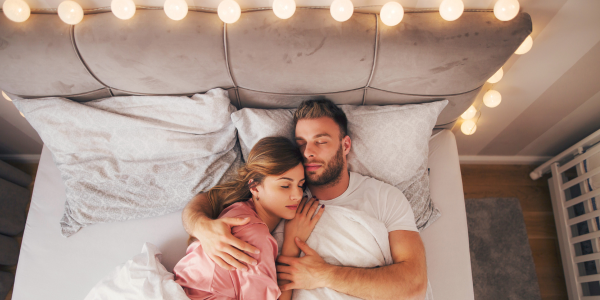 Couple sleeping quietly with no snoring